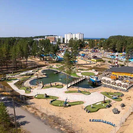 Starvillas B 202 Sisaeltaeae Loppusiivouksen Semesterbostad