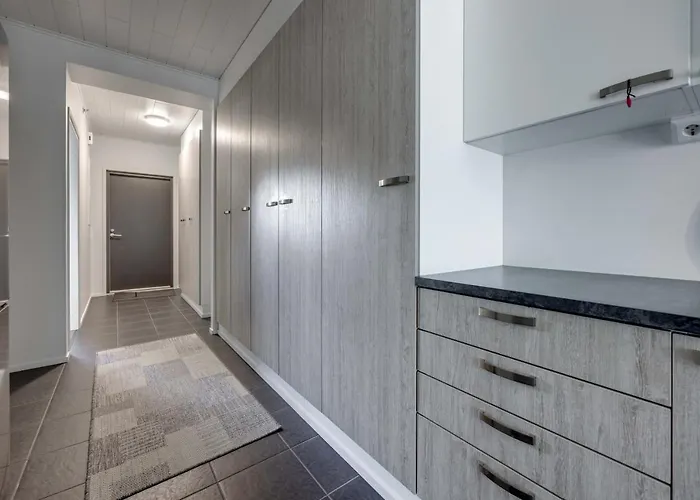 Starvillas B 202 Sisaeltaeae Loppusiivouksen *